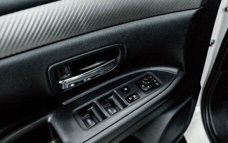 Mitsubishi Outlander III рестайлинг 3, 2014 год, 1 739 000 рублей, 24 фотография