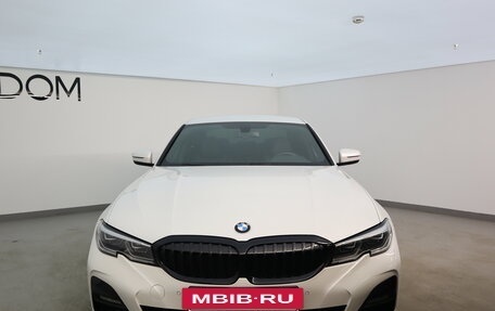 BMW 3 серия, 2020 год, 4 000 000 рублей, 3 фотография