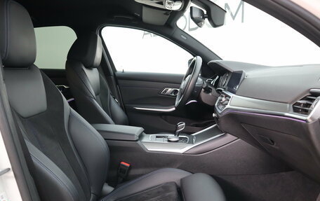 BMW 3 серия, 2020 год, 4 000 000 рублей, 15 фотография