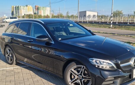 Mercedes-Benz C-Класс, 2018 год, 2 500 000 рублей, 3 фотография