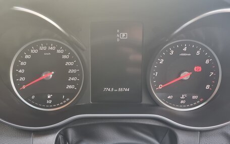 Mercedes-Benz C-Класс, 2018 год, 2 500 000 рублей, 17 фотография