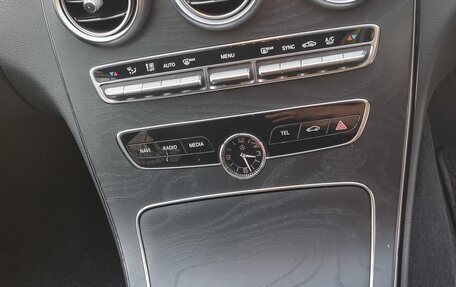 Mercedes-Benz C-Класс, 2018 год, 2 500 000 рублей, 20 фотография