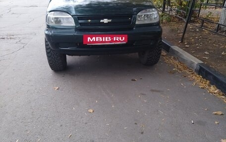 Chevrolet Niva I рестайлинг, 2004 год, 173 000 рублей, 3 фотография