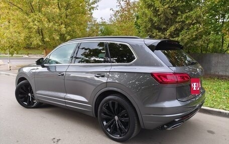 Volkswagen Touareg III, 2019 год, 4 960 000 рублей, 4 фотография