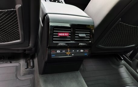 Volkswagen Touareg III, 2019 год, 4 960 000 рублей, 18 фотография