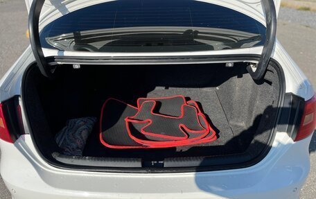 Volkswagen Jetta VI, 2012 год, 690 000 рублей, 9 фотография