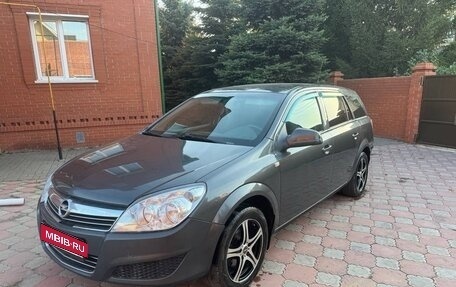 Opel Astra H, 2011 год, 595 000 рублей, 1 фотография