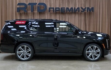 Cadillac Escalade V, 2024 год, 18 990 000 рублей, 9 фотография