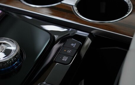 Cadillac Escalade V, 2024 год, 18 990 000 рублей, 19 фотография