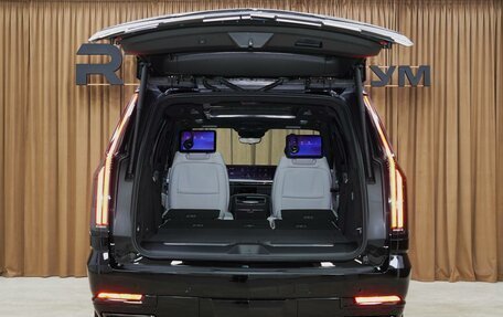 Cadillac Escalade V, 2024 год, 18 990 000 рублей, 35 фотография