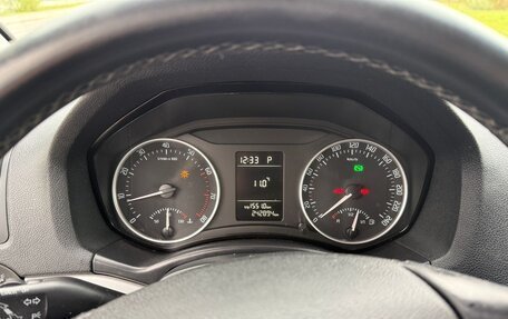 Skoda Octavia, 2011 год, 1 000 000 рублей, 18 фотография