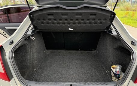 Skoda Octavia, 2011 год, 1 000 000 рублей, 16 фотография