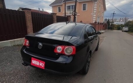 Volkswagen Passat B6, 2005 год, 650 000 рублей, 3 фотография