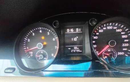 Volkswagen Passat B6, 2005 год, 650 000 рублей, 8 фотография