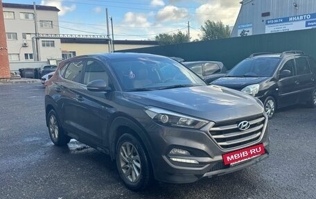 Hyundai Tucson III, 2017 год, 1 949 000 рублей, 2 фотография