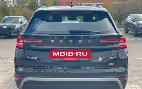 Skoda Kodiaq, 2025 год, 4 990 000 рублей, 6 фотография