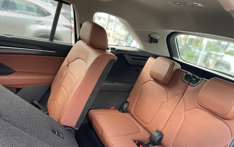 Skoda Kodiaq, 2025 год, 4 990 000 рублей, 22 фотография