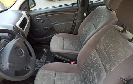 Renault Logan I, 2015 год, 650 000 рублей, 9 фотография