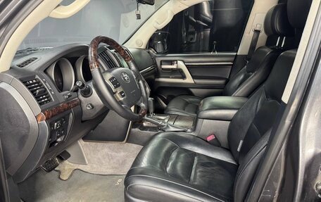 Toyota Land Cruiser 200, 2011 год, 2 998 000 рублей, 10 фотография