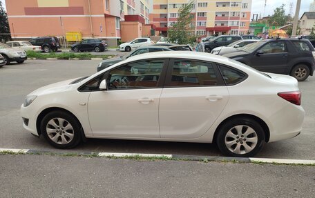Opel Astra J, 2014 год, 1 050 000 рублей, 5 фотография