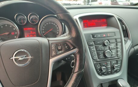 Opel Astra J, 2014 год, 1 050 000 рублей, 3 фотография