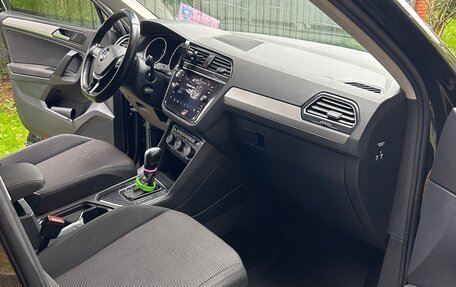 Volkswagen Tiguan II, 2020 год, 2 200 000 рублей, 11 фотография