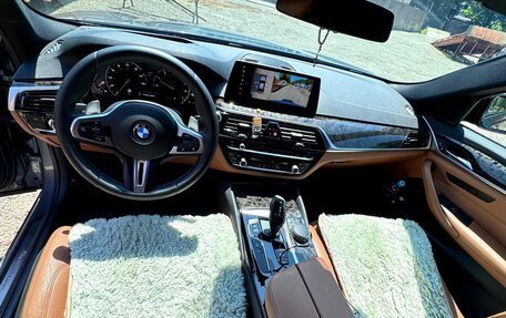 BMW 5 серия, 2017 год, 3 700 000 рублей, 18 фотография