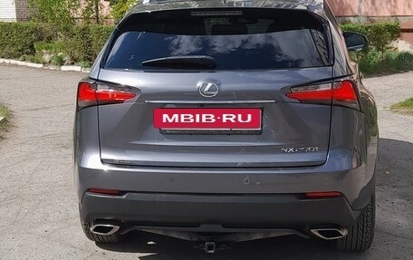 Lexus NX I, 2017 год, 3 150 000 рублей, 4 фотография