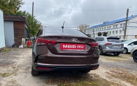 Hyundai Solaris II рестайлинг, 2022 год, 1 730 000 рублей, 4 фотография