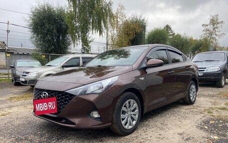 Hyundai Solaris II рестайлинг, 2022 год, 1 730 000 рублей, 6 фотография