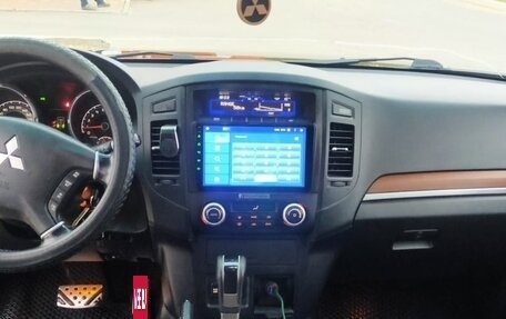 Mitsubishi Pajero IV, 2007 год, 1 300 000 рублей, 5 фотография