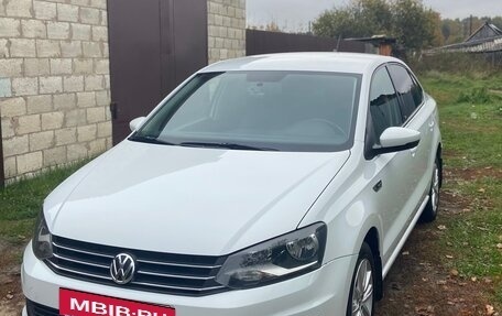 Volkswagen Polo VI (EU Market), 2017 год, 1 280 000 рублей, 2 фотография