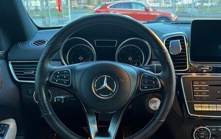 Mercedes-Benz GLS, 2017 год, 4 699 000 рублей, 22 фотография