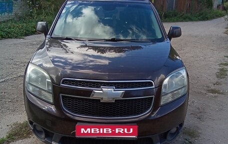 Chevrolet Orlando I, 2013 год, 900 000 рублей, 2 фотография