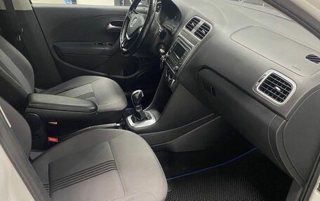 Volkswagen Polo VI (EU Market), 2016 год, 896 000 рублей, 17 фотография