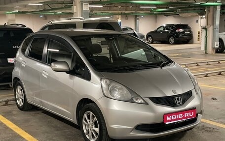 Honda Fit III, 2010 год, 945 000 рублей, 1 фотография