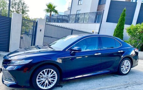 Toyota Camry, 2018 год, 3 250 000 рублей, 3 фотография