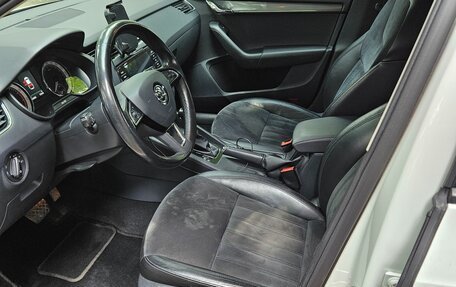 Skoda Octavia, 2018 год, 1 850 000 рублей, 14 фотография