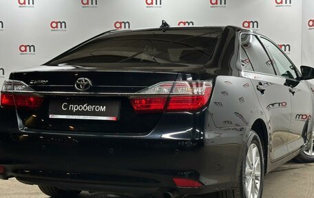 Toyota Camry, 2018 год, 1 899 000 рублей, 4 фотография