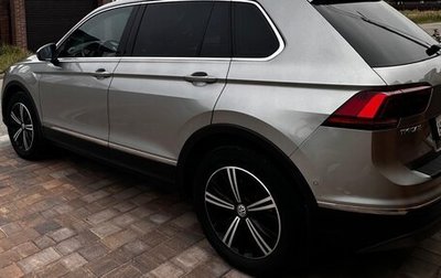 Volkswagen Tiguan II, 2018 год, 2 200 000 рублей, 1 фотография