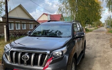 Toyota Land Cruiser Prado 150 рестайлинг 2, 2016 год, 4 600 000 рублей, 1 фотография