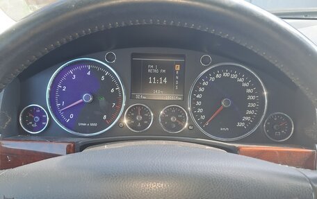 Volkswagen Touareg III, 2005 год, 1 фотография