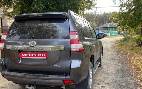 Toyota Land Cruiser Prado 150 рестайлинг 2, 2016 год, 4 600 000 рублей, 3 фотография