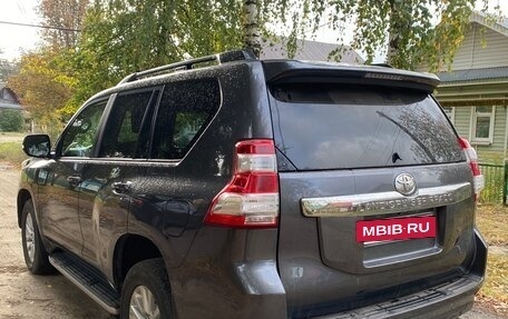 Toyota Land Cruiser Prado 150 рестайлинг 2, 2016 год, 4 600 000 рублей, 4 фотография
