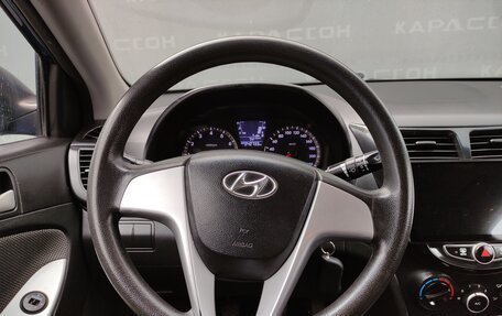 Hyundai Solaris II рестайлинг, 2011 год, 640 000 рублей, 5 фотография