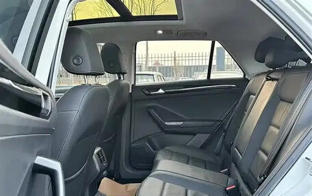 Volkswagen T-Roc I, 2021 год, 1 230 000 рублей, 9 фотография