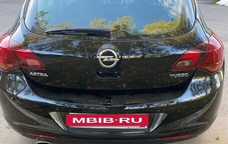 Opel Astra J, 2011 год, 680 000 рублей, 6 фотография