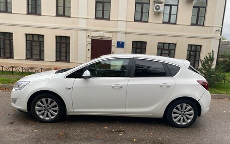 Opel Astra J, 2011 год, 650 000 рублей, 5 фотография