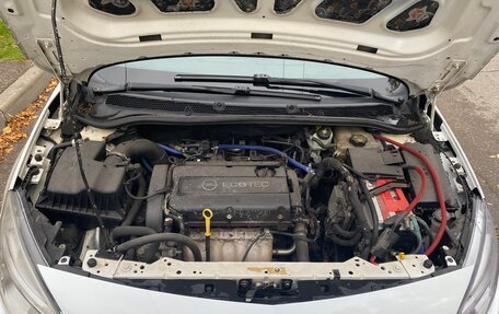 Opel Astra J, 2011 год, 650 000 рублей, 7 фотография
