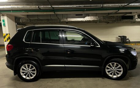 Volkswagen Tiguan I, 2011 год, 1 100 000 рублей, 4 фотография